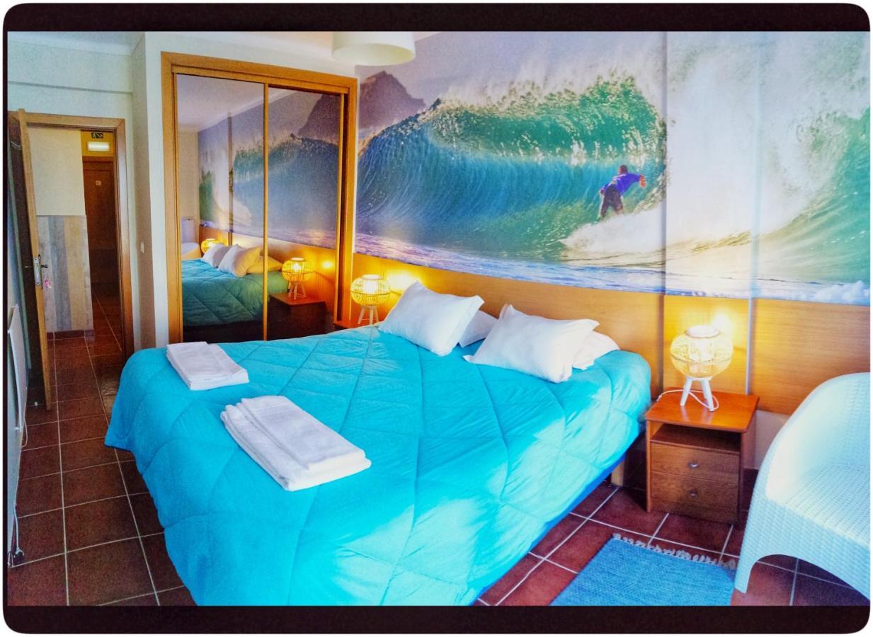 Supertubos Beach Hostel Atouguia Da Baleia Exterior foto