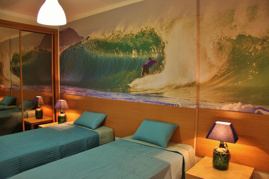 Supertubos Beach Hostel Atouguia Da Baleia Zimmer foto
